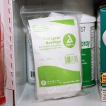 TRIANGULAR BANDAGE - FIRST_AID
